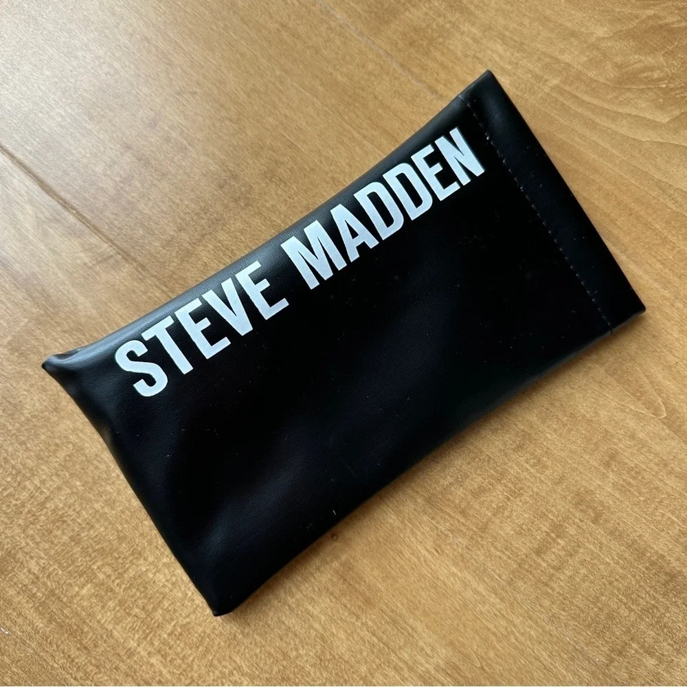 Steve Madden Mystie Sunglasses, One Size, NWT